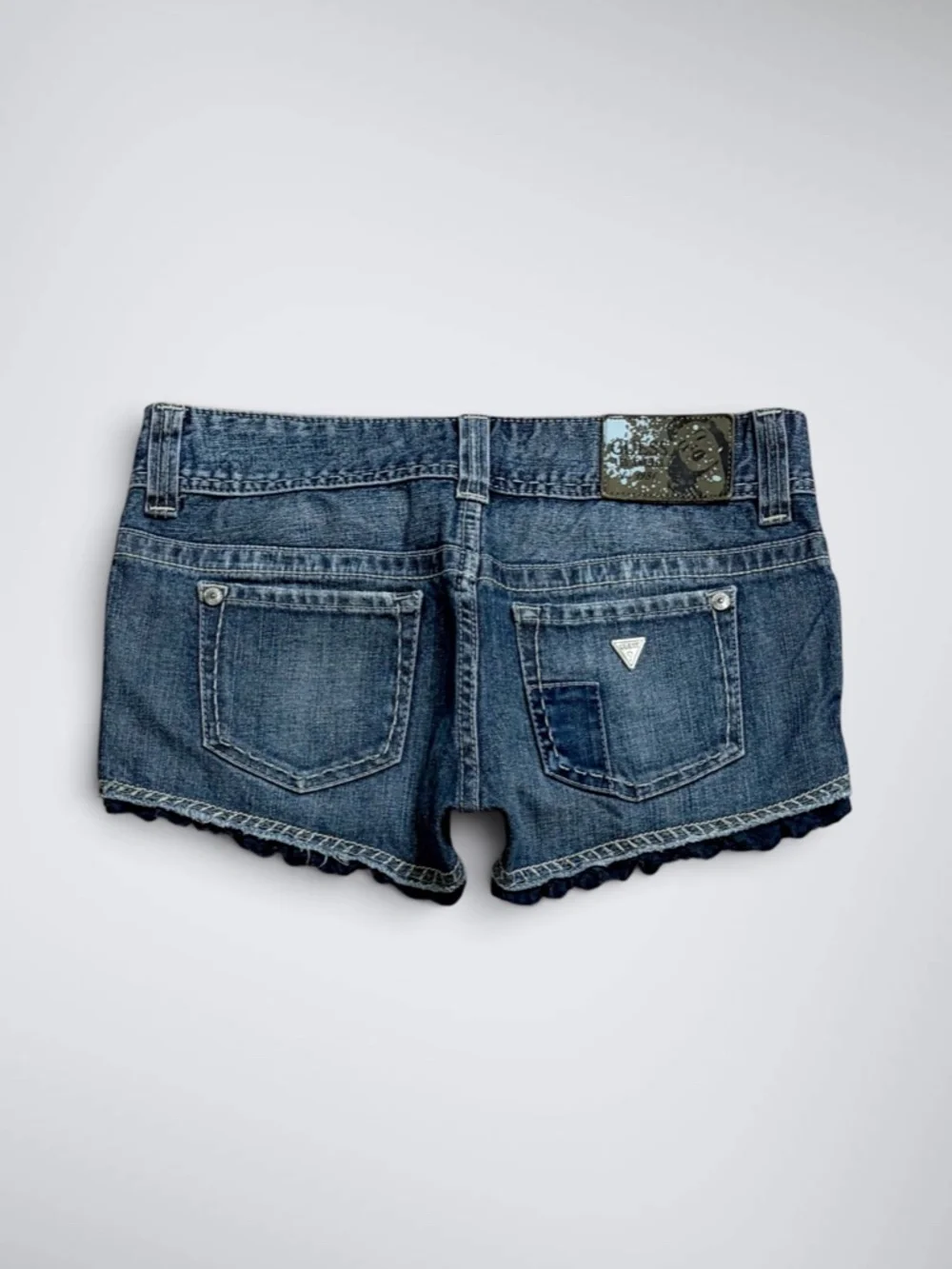 GUESS size 27